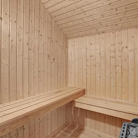 Gemütliches Haus In Væggerløse Mit